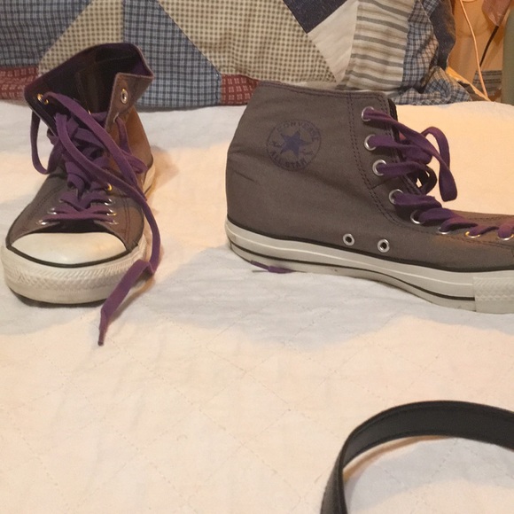 Converse - Picture 2 of 3